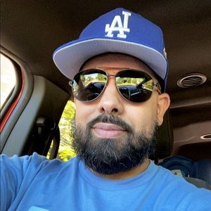 Meet your Posher, Armando